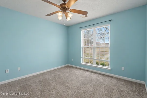 $379,000 | 13245 Braybourne Parkway, Olive Branch, MS 38654