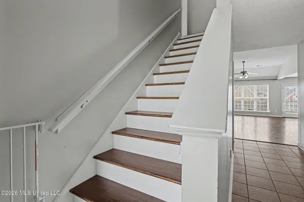 $379,000 | 13245 Braybourne Parkway, Olive Branch, MS 38654