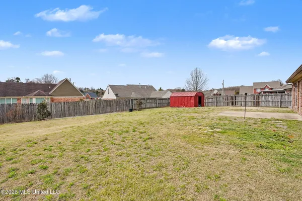 $379,000 | 13245 Braybourne Parkway, Olive Branch, MS 38654