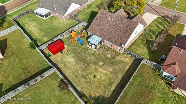 $379,000 | 13245 Braybourne Parkway, Olive Branch, MS 38654