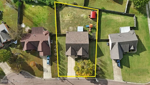 $379,000 | 13245 Braybourne Parkway, Olive Branch, MS 38654