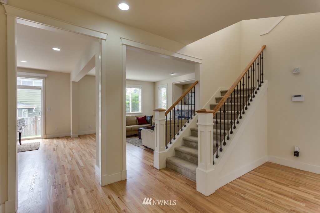 16404 38th Avenue Southeast Bothell, WA 98012 - Photo 2 of 20 Gallery Image 2
