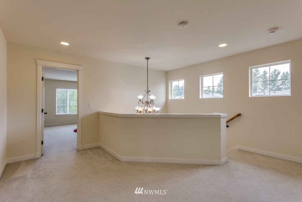 16404 38th Avenue Southeast Bothell, WA 98012 - Photo 18 of 20 Gallery Image 18