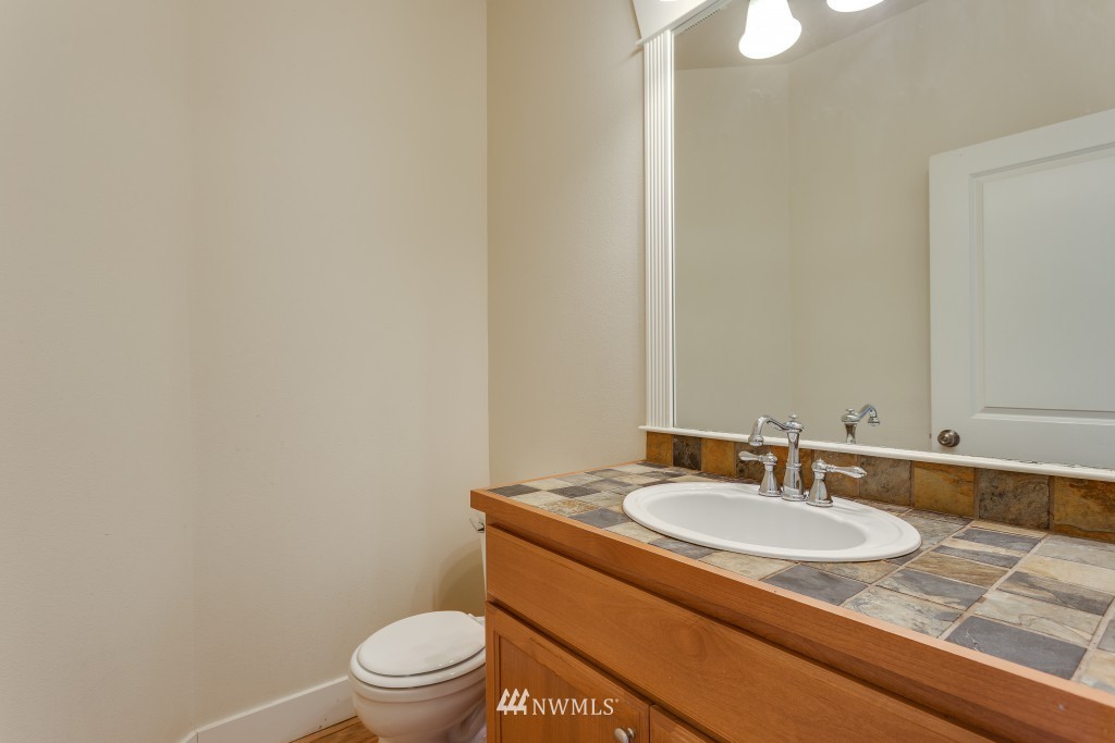 16404 38th Avenue Southeast Bothell, WA 98012 - Photo 8 of 20 Gallery Image 8