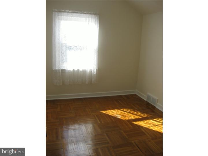 48 Woodlawn Road Warminster, PA 18974 - Photo 13 of 18 Bedroom 3