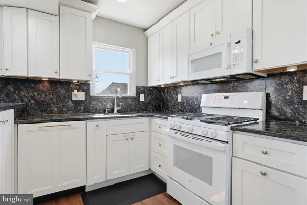 $320,000 | 9330 Neil Road, Unit A, Philadelphia, PA 19115