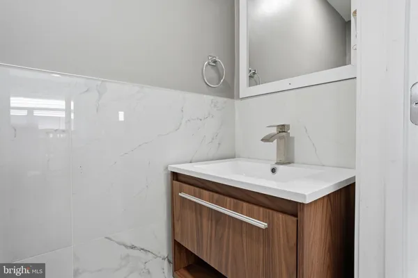 $320,000 | 9330 Neil Road, Unit A, Philadelphia, PA 19115