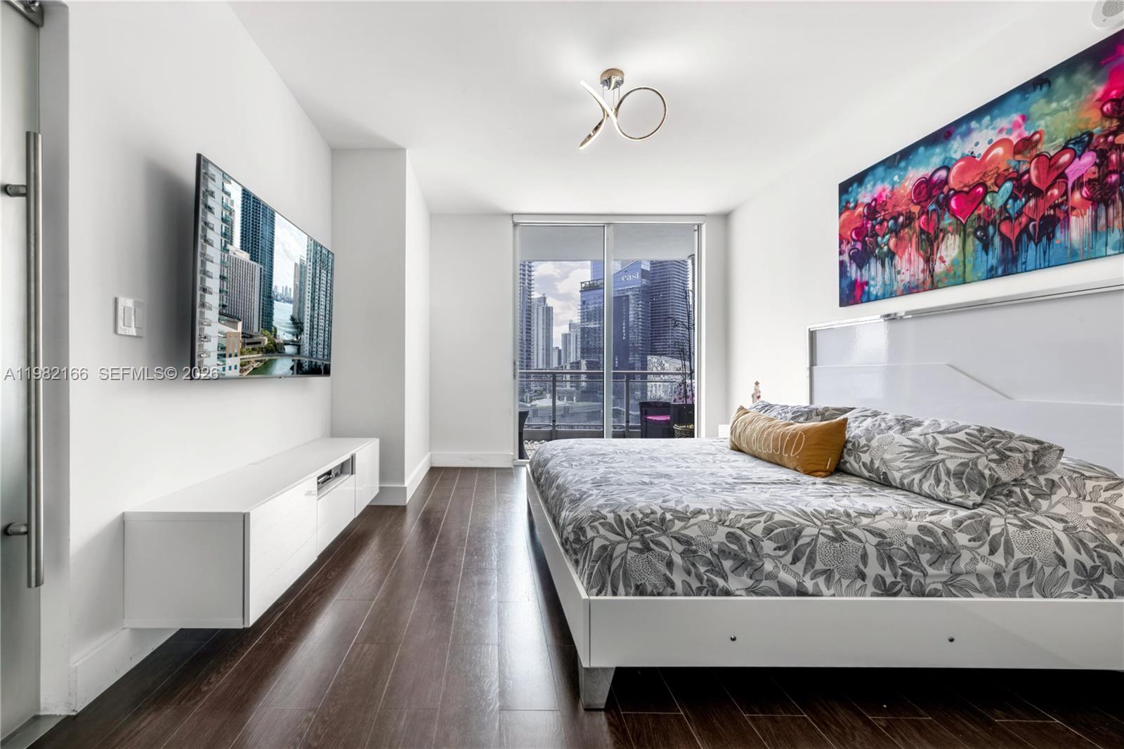 90 Southwest 3rd Street, Unit 2116 Miami, FL 33130 - Photo 13 of 31