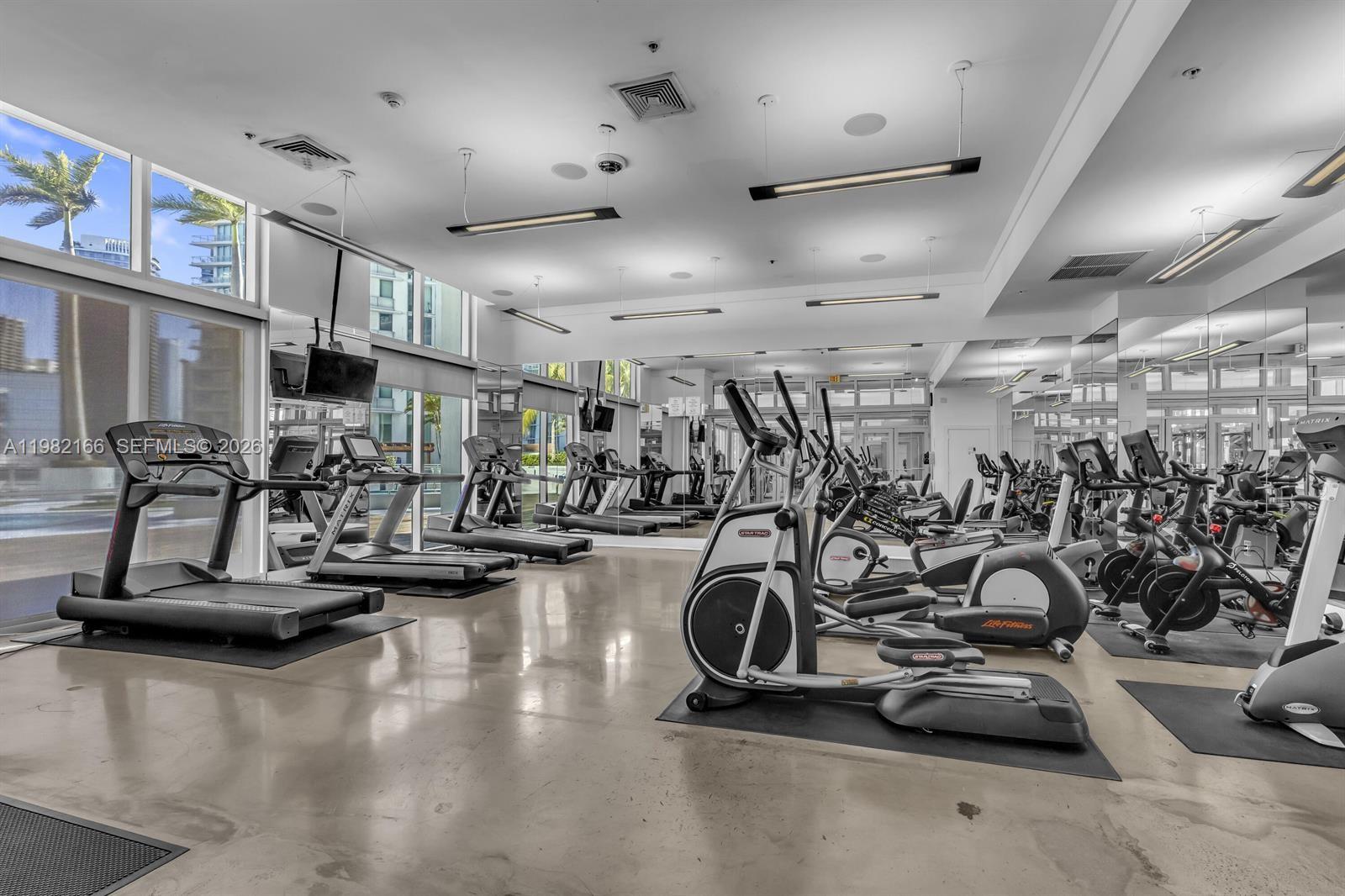 90 Southwest 3rd Street, Unit 2116 Miami, FL 33130 - Photo 24 of 31