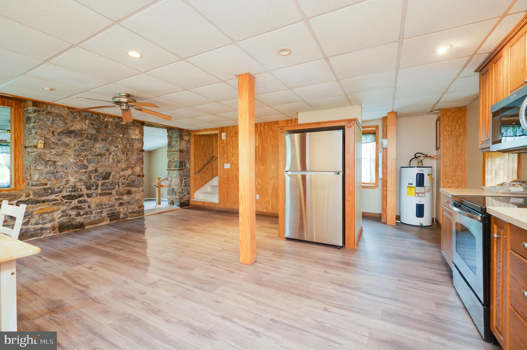 1065 Washington Road Reading, PA 19605 - Photo 14 of 27 Gallery Image 14