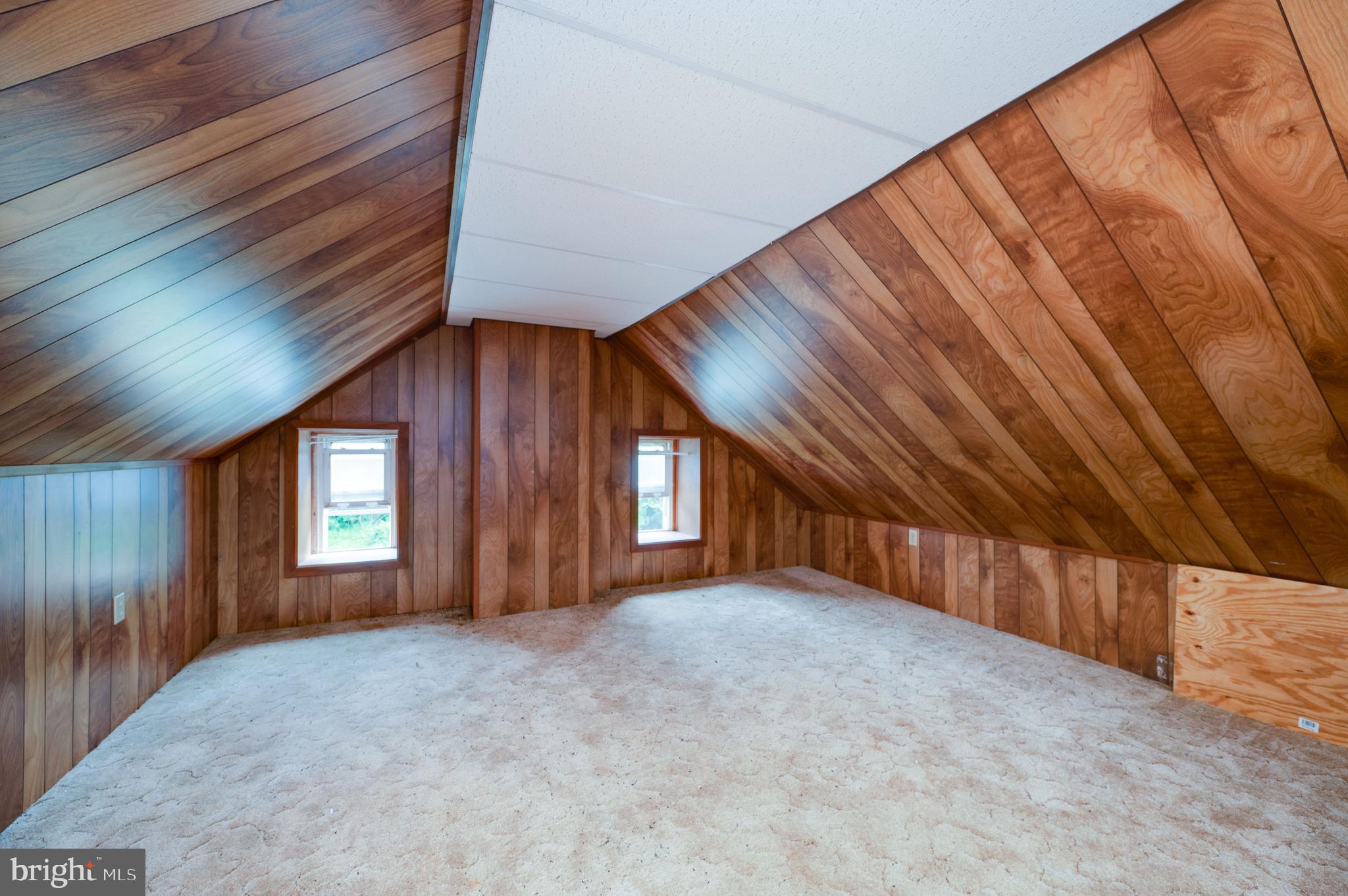 1065 Washington Road Reading, PA 19605 - Photo 19 of 27 Gallery Image 19