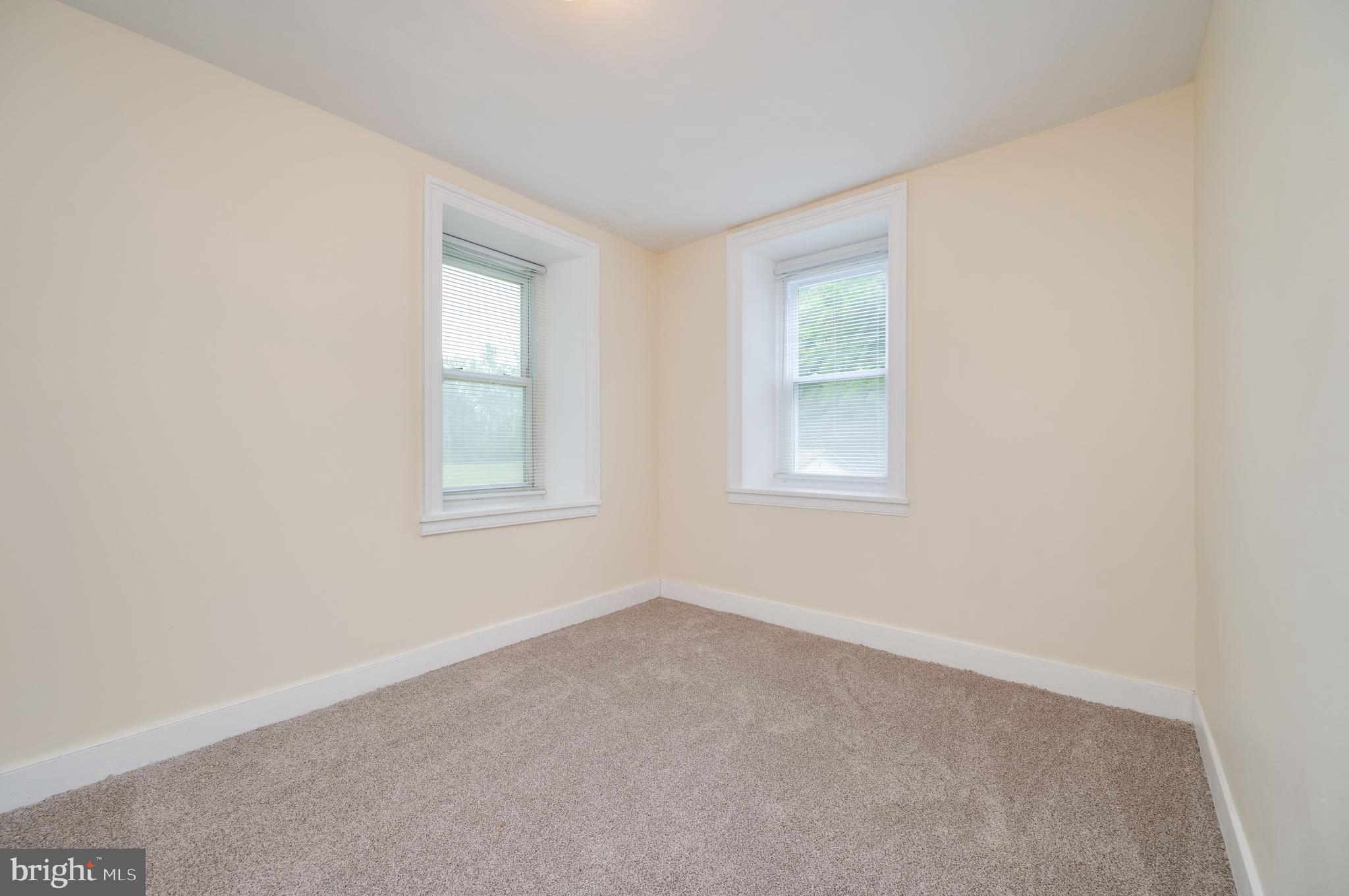1065 Washington Road Reading, PA 19605 - Photo 20 of 27 Gallery Image 20