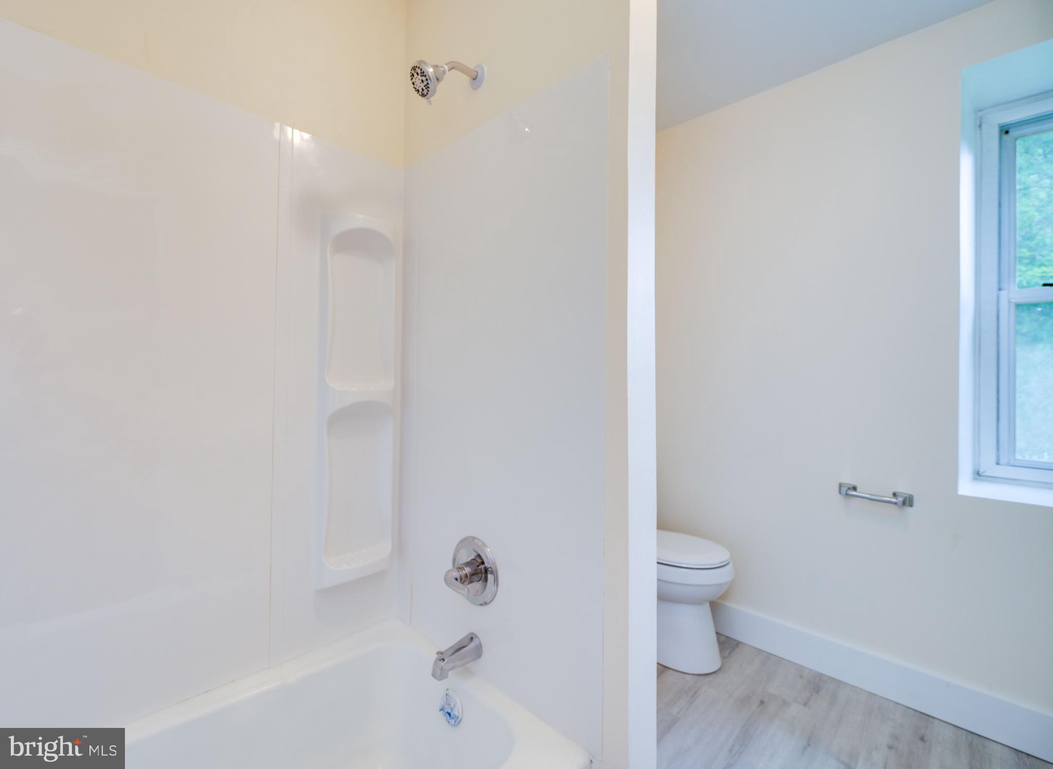 1065 Washington Road Reading, PA 19605 - Photo 24 of 27 Gallery Image 24