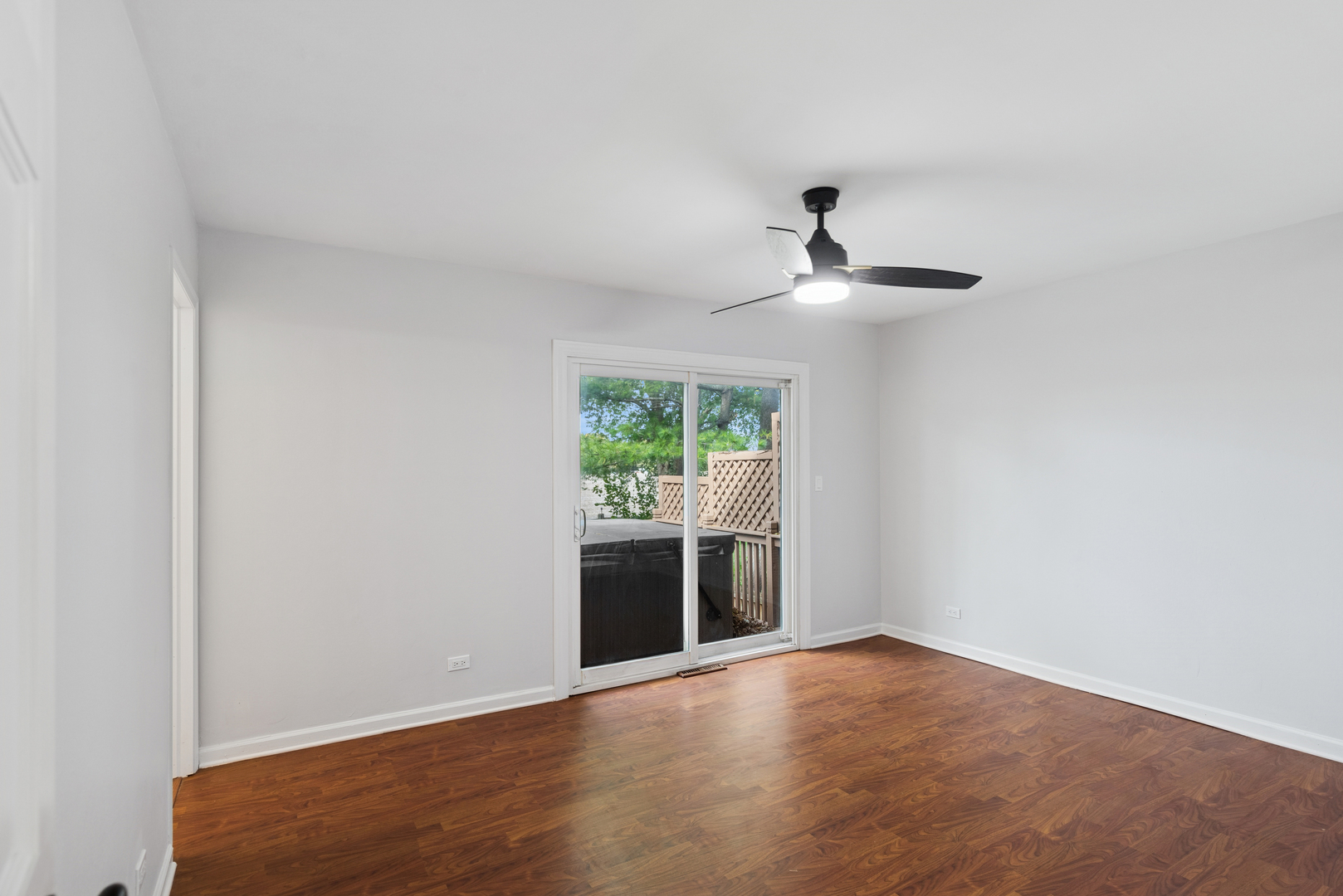 18 Greenview Road Oakwood Hills, IL 60013 - Photo 13 of 35 a view of an empty room with a window