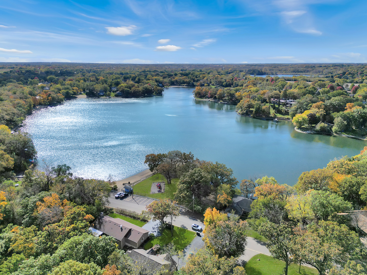 18 Greenview Road Oakwood Hills, IL 60013 - Photo 25 of 35 an aerial view of ocean and residential houses with outdoor space