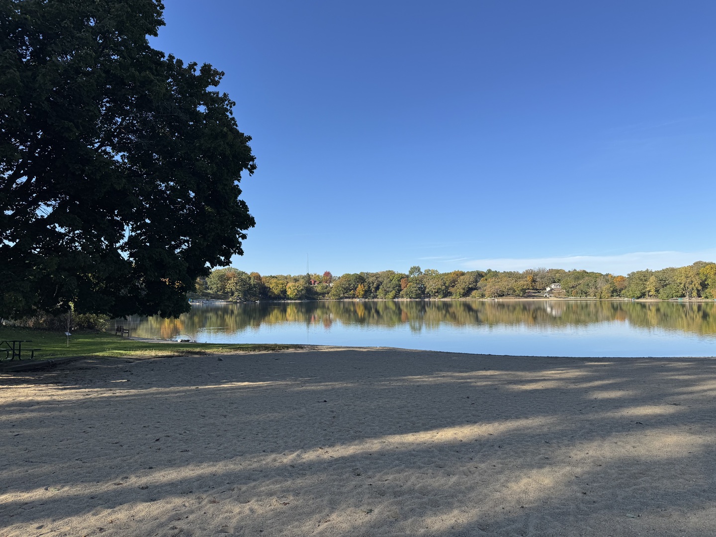 18 Greenview Road Oakwood Hills, IL 60013 - Photo 27 of 35 a view of an lake and a mountain