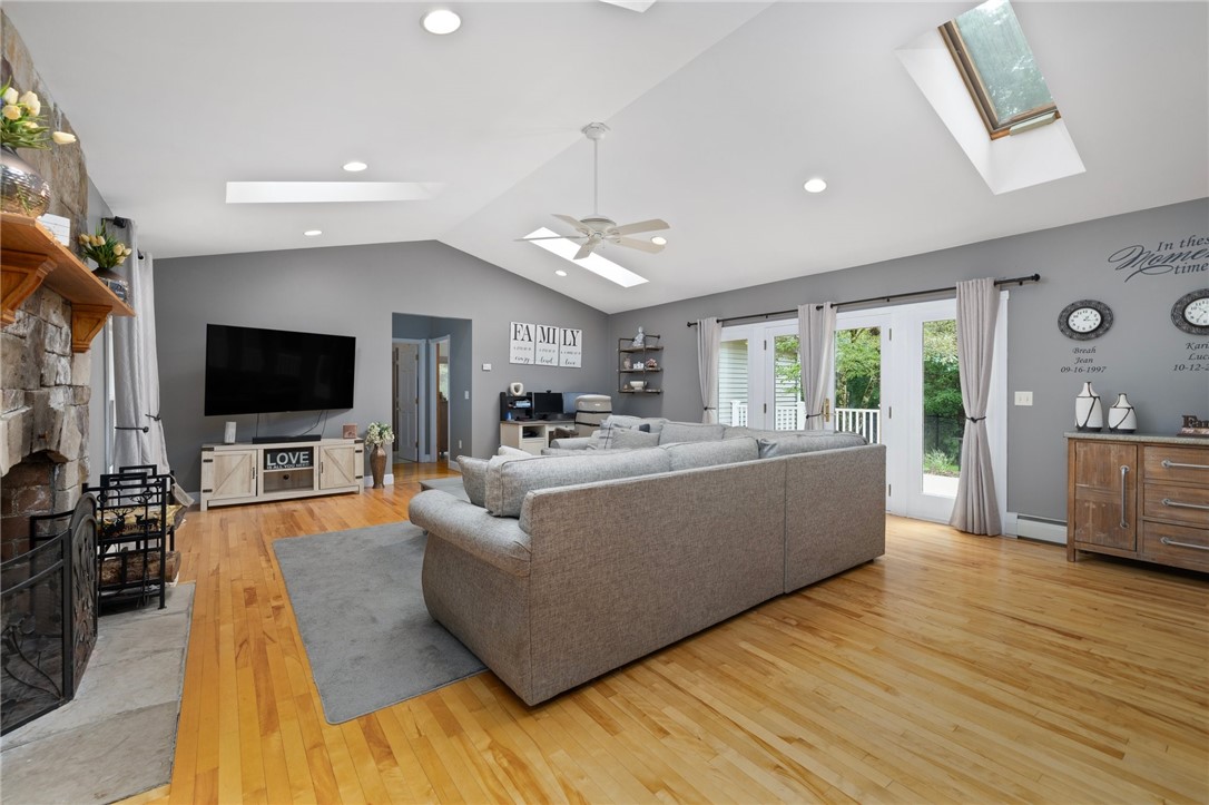 6005 Flat River Road Coventry, RI 02827 - Photo 14 of 50