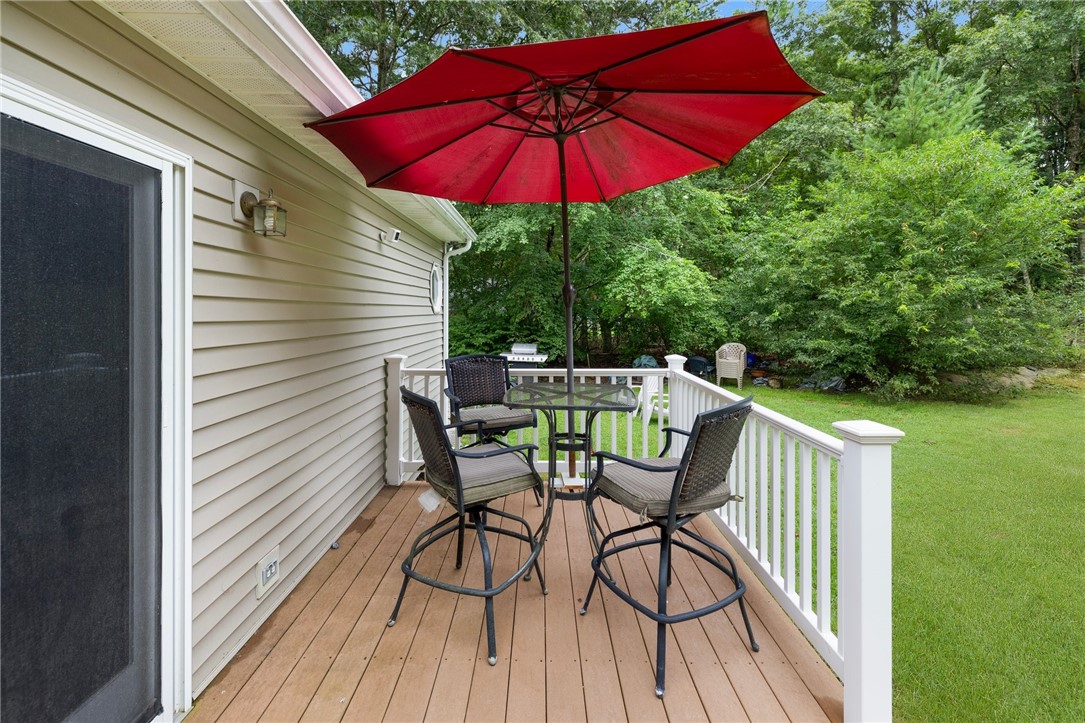 6005 Flat River Road Coventry, RI 02827 - Photo 40 of 50