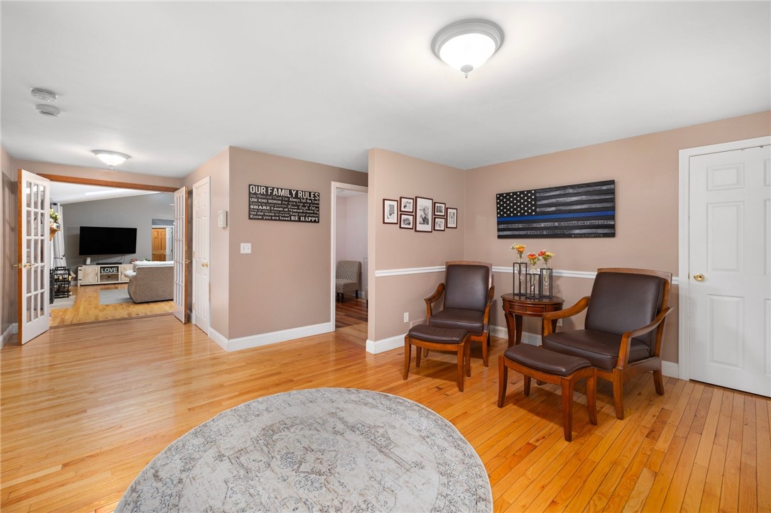 6005 Flat River Road Coventry, RI 02827 - Photo 5 of 50
