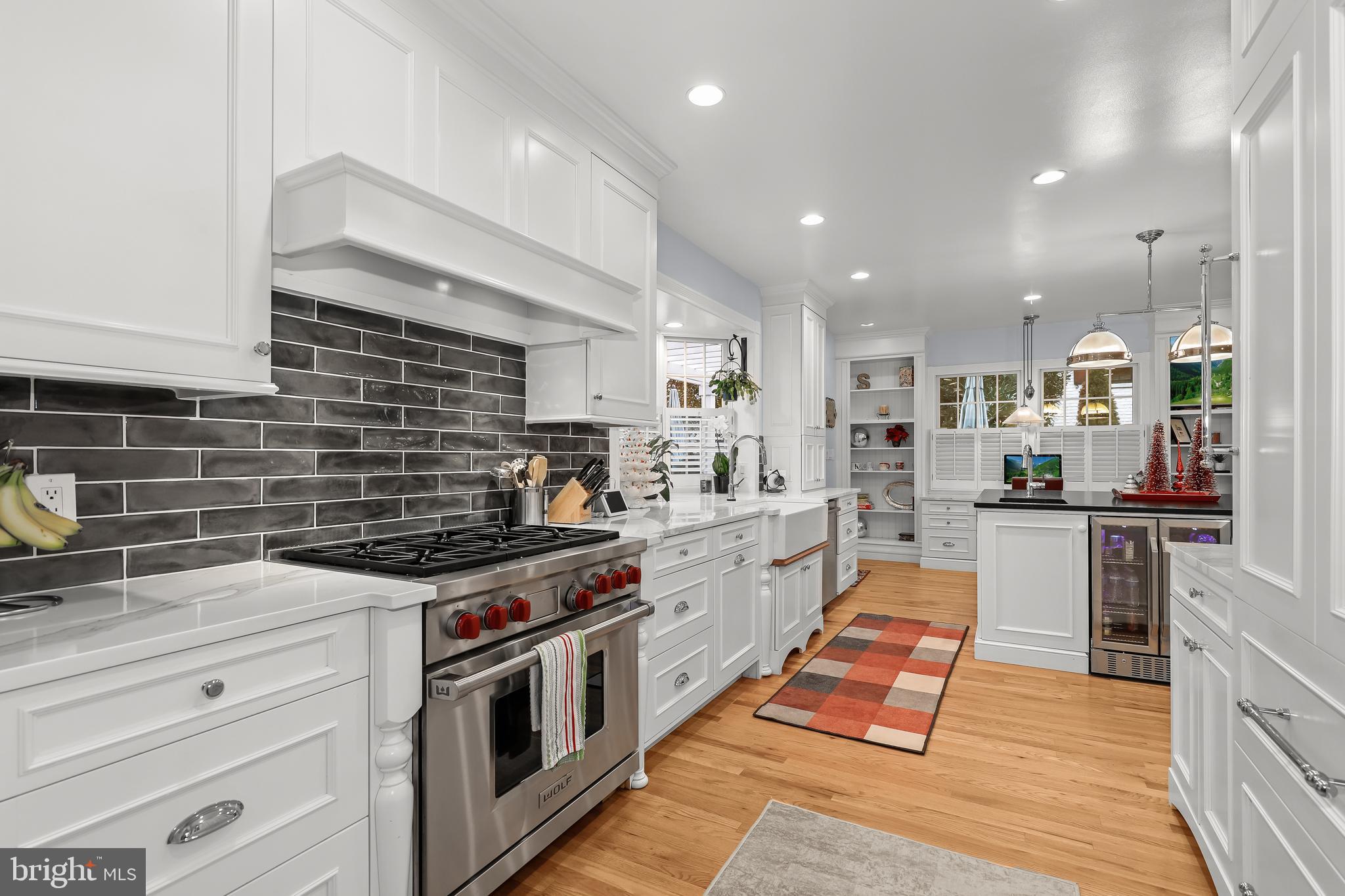 5505 Kemper Road Baltimore, MD 21210 - Photo 13 of 72 Gourmet Kitchen
