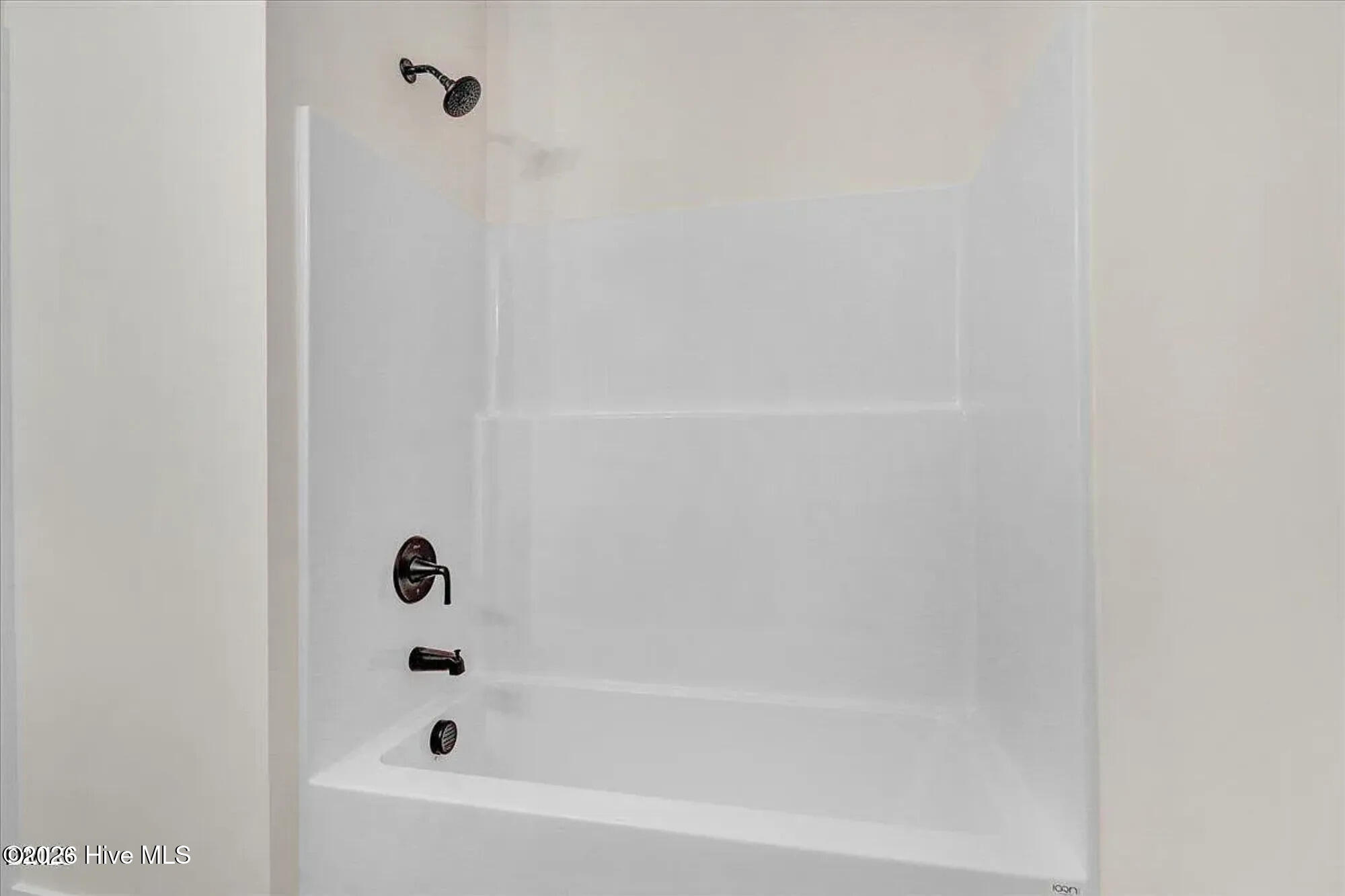 2113 Sandbrook Loop Leland, NC 28451 - Photo 15 of 19 Hallway Bath_2