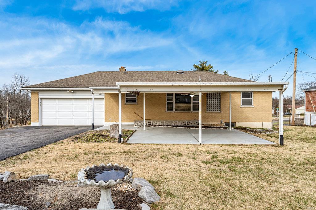 2720 Erb Road St. Louis, MO 63129 - Photo 8 of 34 Gallery Image 8