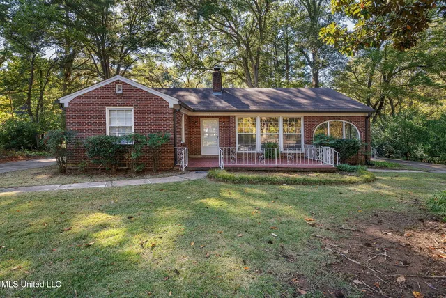 $242,000 | 9355 Pigeon Roost Road, Olive Branch, MS 38654