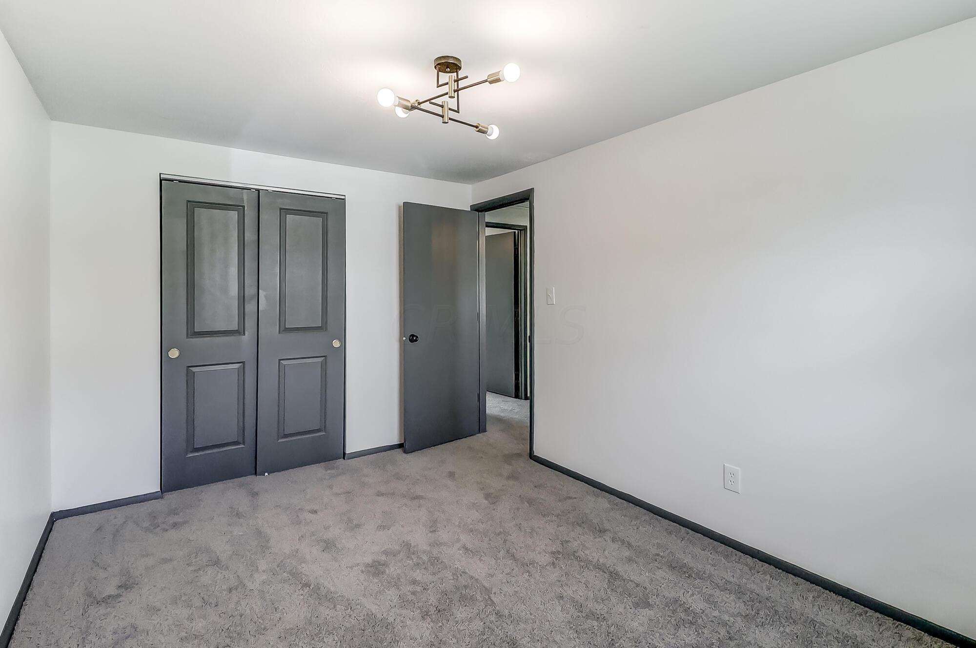 3505 Penfield Road Columbus, OH 43227 - Photo 15 of 26 017