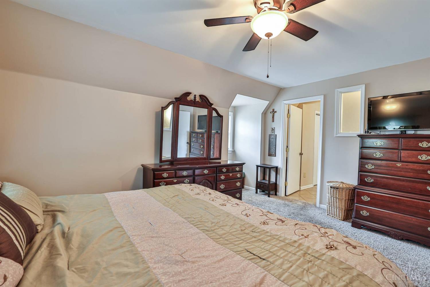 34 Fleming Road Wyoming, OH 45215 - Photo 24 of 63