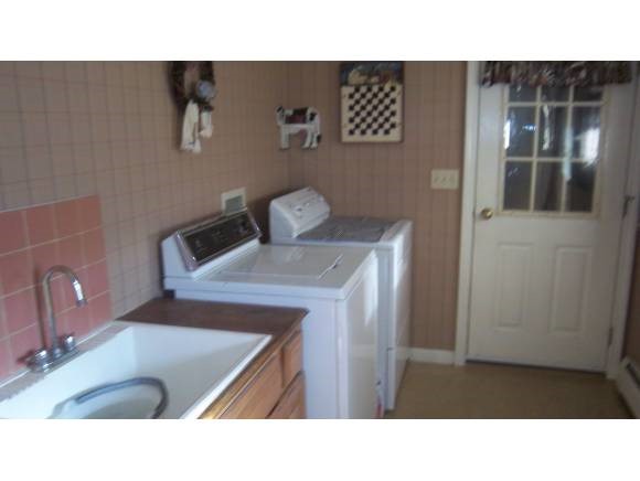 159 Old Center Harbor Road Meredith, NH 03226 - Photo 6 of 20 Gallery Image 6