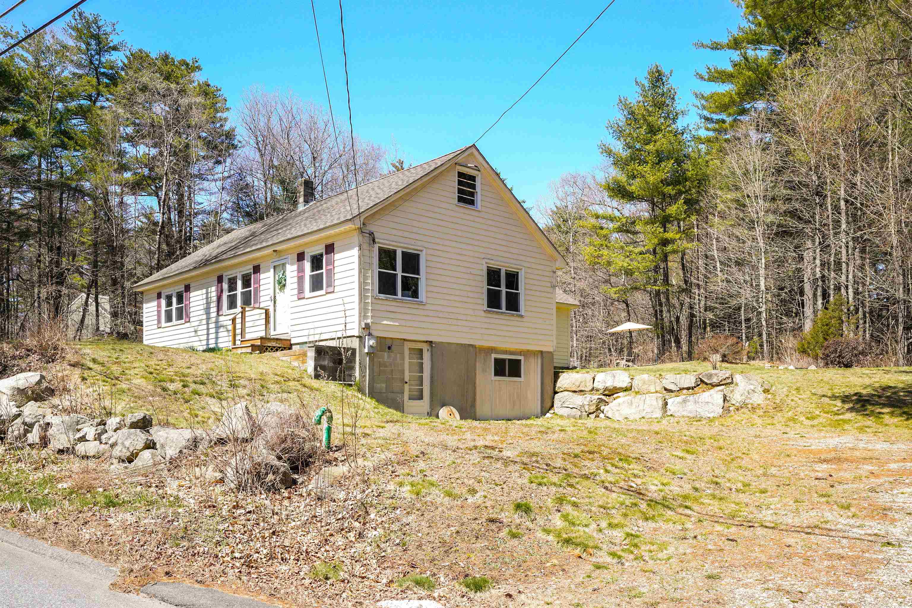 322 Boston Post Road Amherst, NH 03031 - Photo 24 of 31