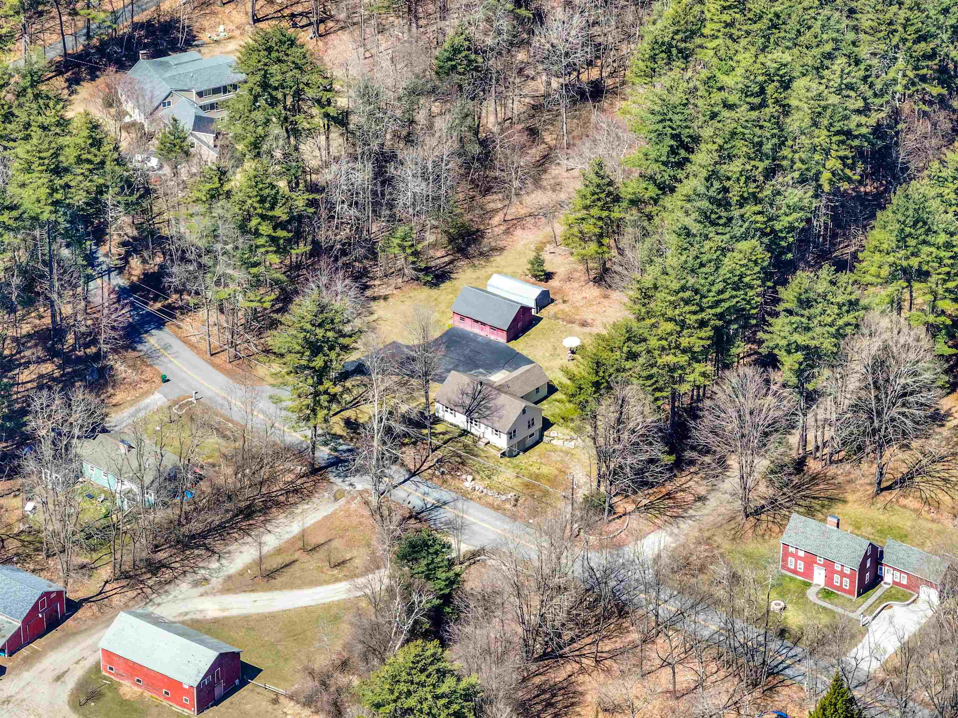 322 Boston Post Road Amherst, NH 03031 - Photo 29 of 31