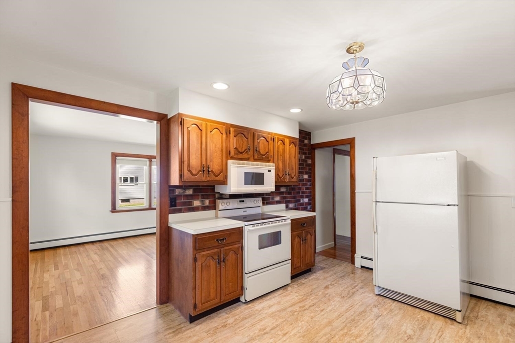 26 Linden Road Gloucester, MA 01930 - Photo 11 of 30