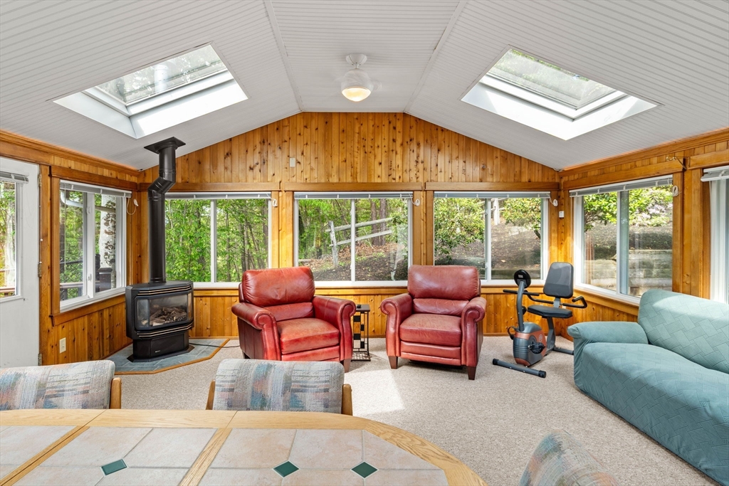 12 Howard Road Maynard, MA 01754 - Photo 18 of 41
