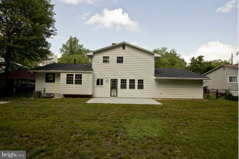 13005 Clarion Road Fort Washington, MD 20744 - Photo 14 of 30 Exterior (Rear)