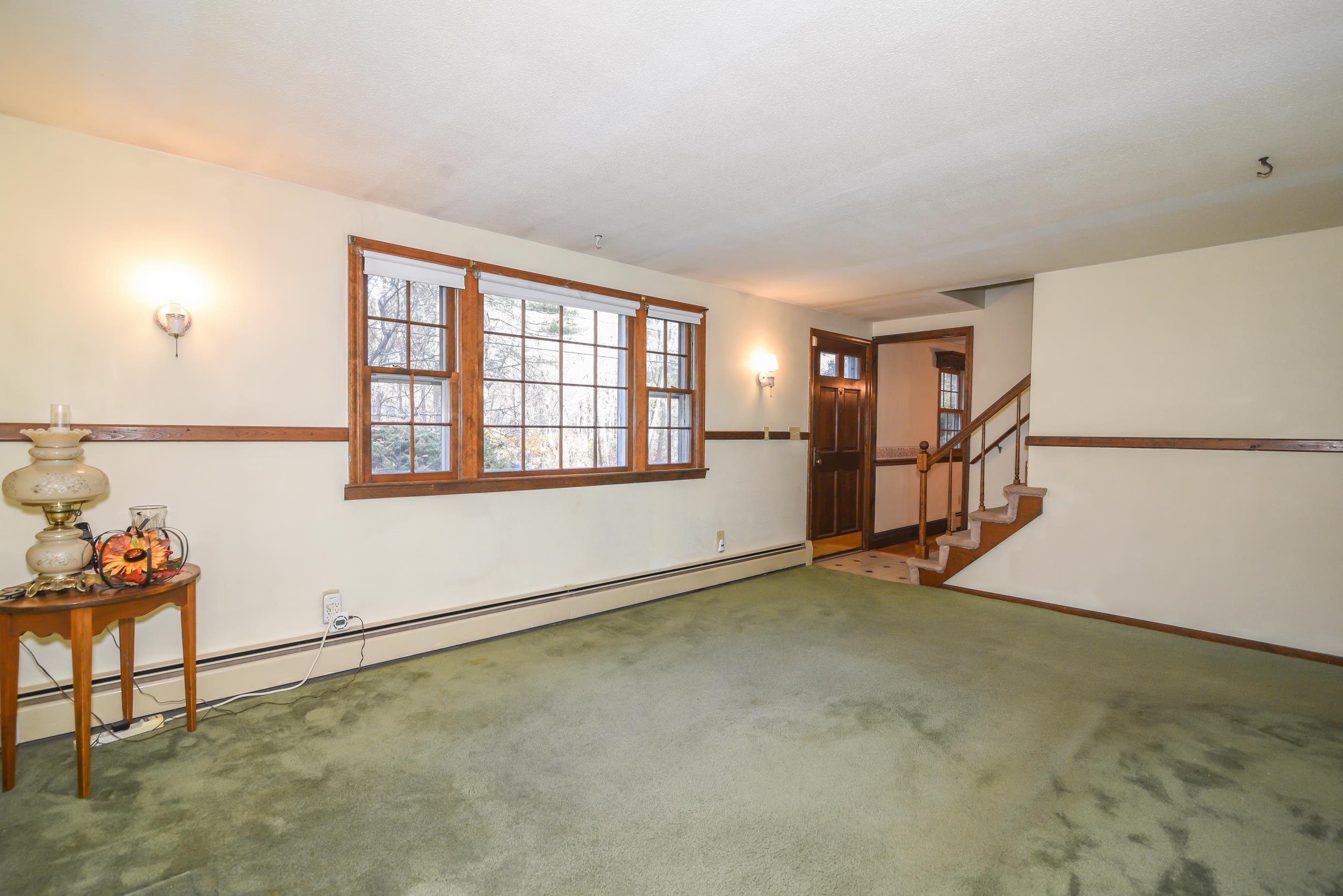 26 Gertrude Road Windham, NH 03087 - Photo 17 of 39
