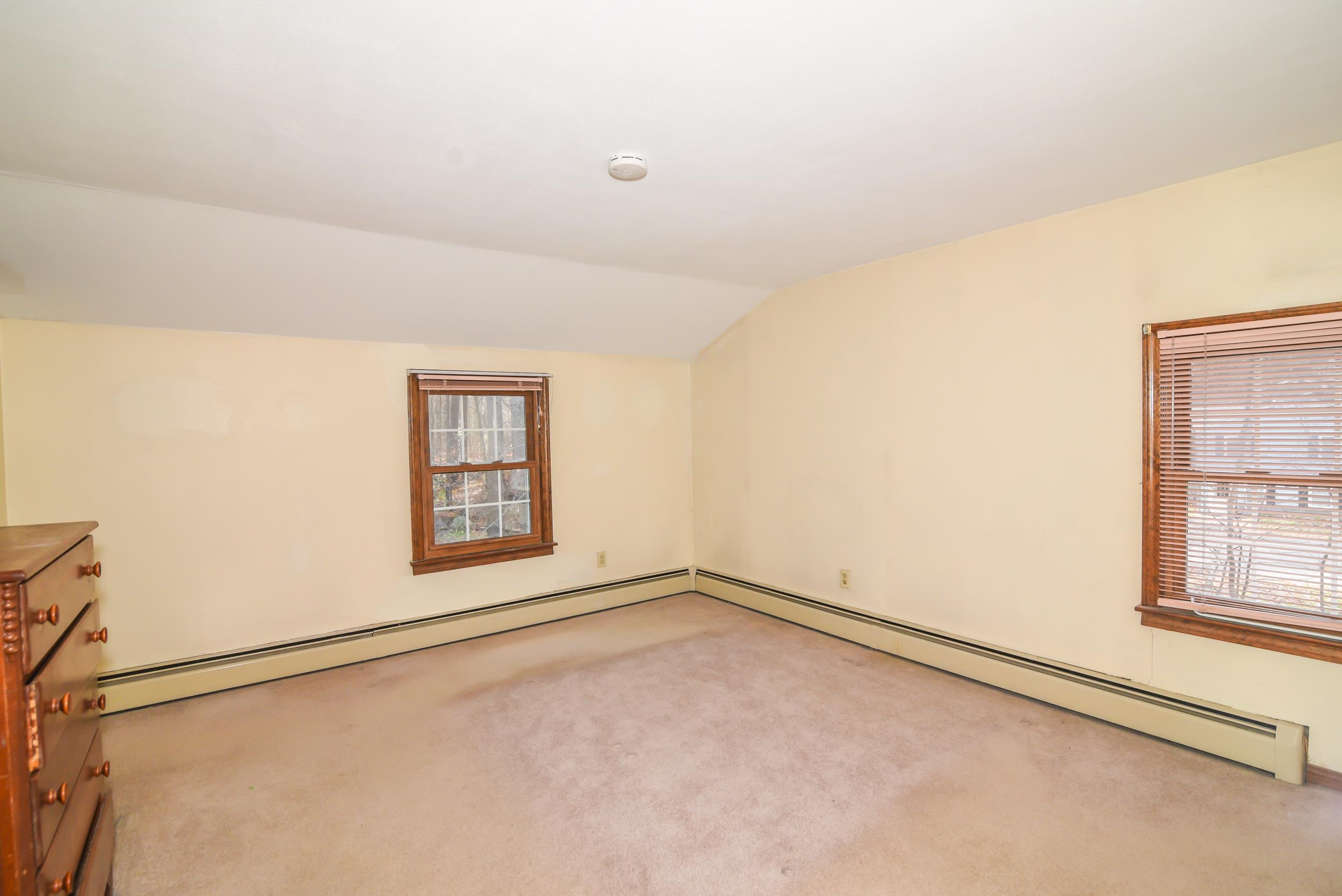 26 Gertrude Road Windham, NH 03087 - Photo 29 of 39