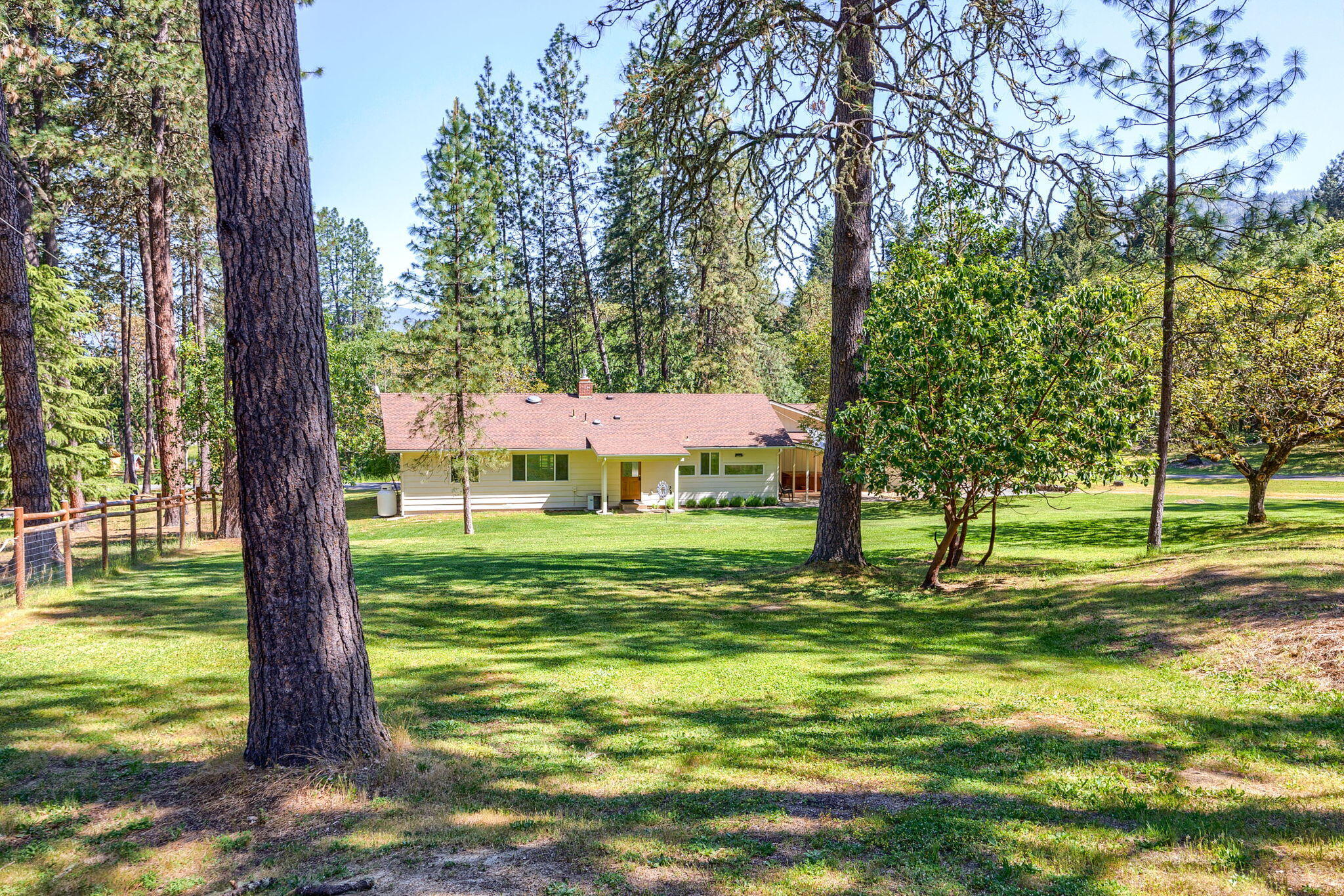 1455 Summit Loop Grants Pass, OR 97527 - Photo 47 of 53 ApxSL (19)