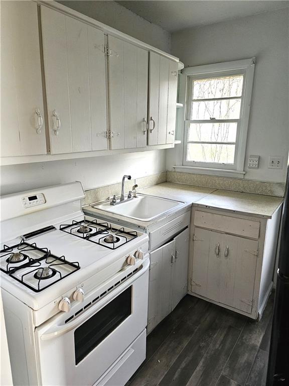 1877 Chapman Avenue Atlanta, GA 30344 - Photo 3 of 5