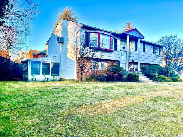 $999,999 | 366 Carvel Avenue, Cedarhurst, NY 11516