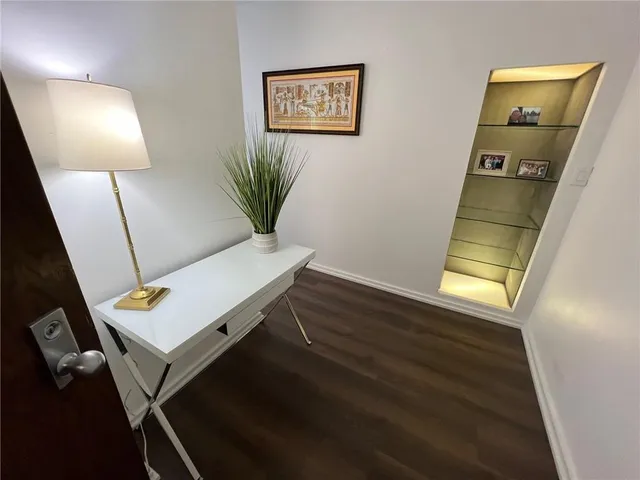 $648,500 | 2510 Grand Boulevard, Unit 3001, Kansas City, MO 64108