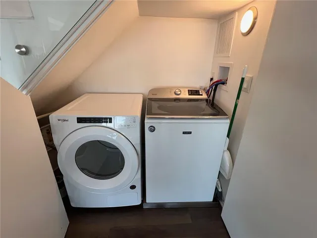 $648,500 | 2510 Grand Boulevard, Unit 3001, Kansas City, MO 64108