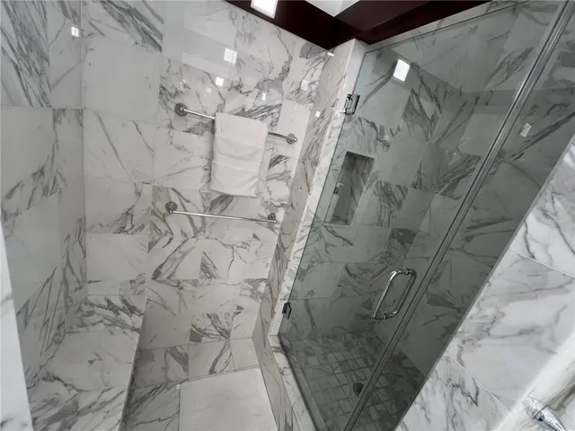 $648,500 | 2510 Grand Boulevard, Unit 3001, Kansas City, MO 64108