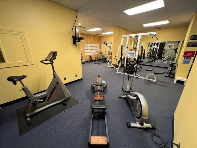 $648,500 | 2510 Grand Boulevard, Unit 3001, Kansas City, MO 64108