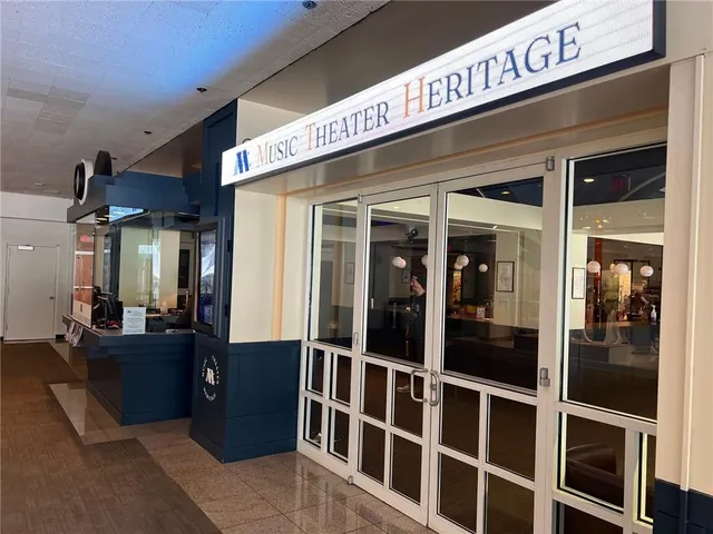 $648,500 | 2510 Grand Boulevard, Unit 3001, Kansas City, MO 64108