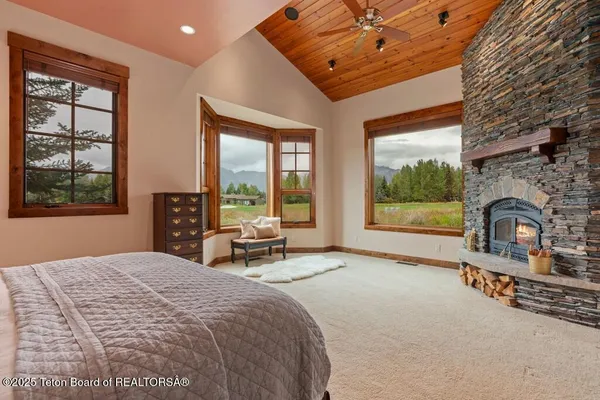 $6,395,000 | 6240 North Prickly Pear Lane, Jackson, WY 83001
