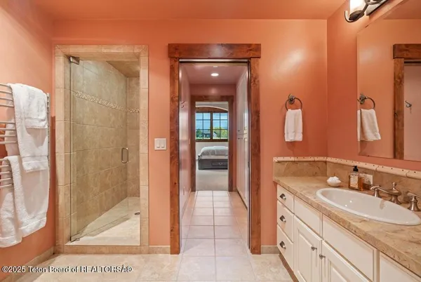 $6,395,000 | 6240 North Prickly Pear Lane, Jackson, WY 83001
