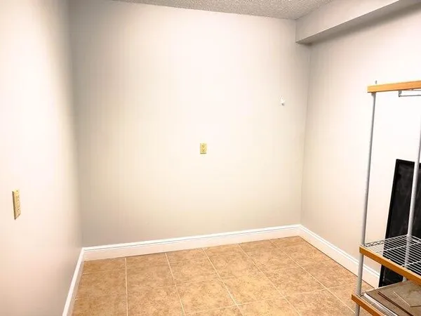$1,900 | 3501 Village Boulevard, Unit 405, West Palm Beach, FL 33409