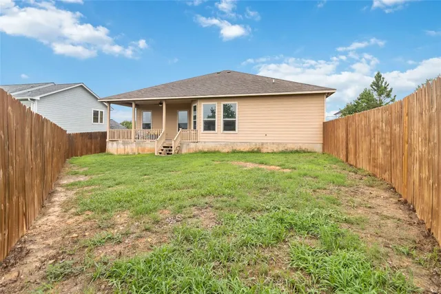 $365,000 | 173 Kipahulu Drive, Bastrop, TX 78602
