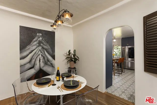 $6,695 | 5120 Willowcrest Avenue, North Hollywood, CA 91601